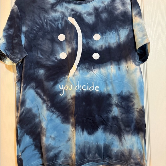Tops - Blue Tie-Dye Graphic T-Shirt